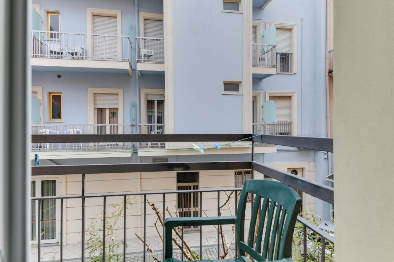 Hotel Villa Merope Rimini Zewnętrze zdjęcie